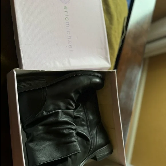 Sleek Black Ankle Boots with Rugged Sole - Picture 6 of 7